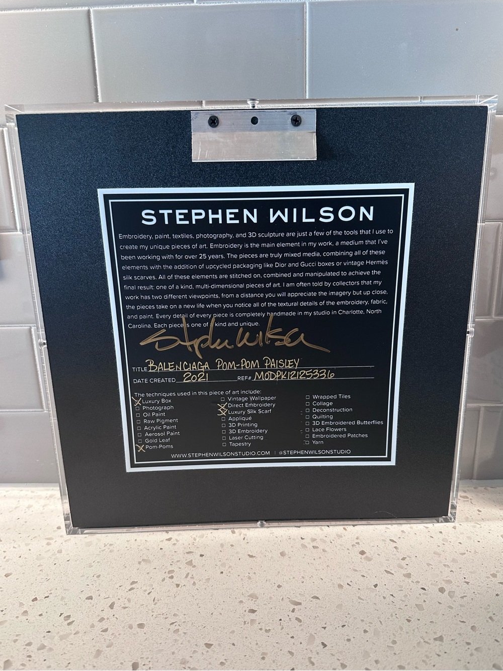 Stephen Wilson Studio Paisley Acrylic Artwork with Balenciaga Background - Picture 5 of 5